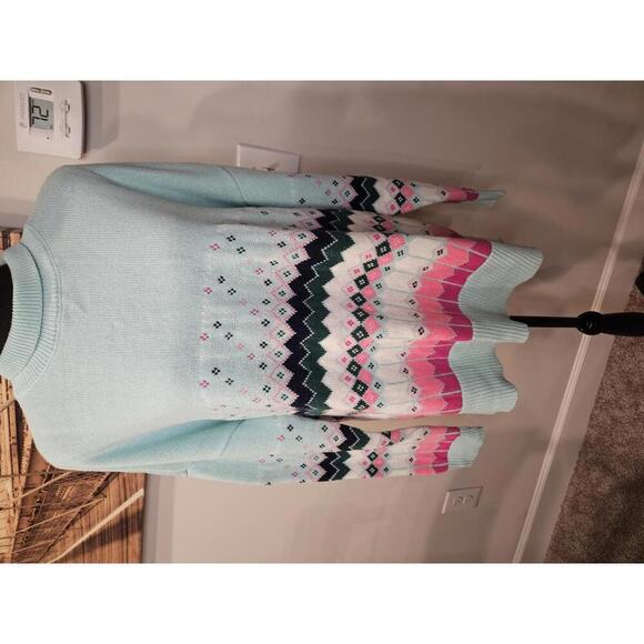 Crown & Ivy  Oversized Aztec Pattern Knit Sweater - Pastel - Picture 1 of 10